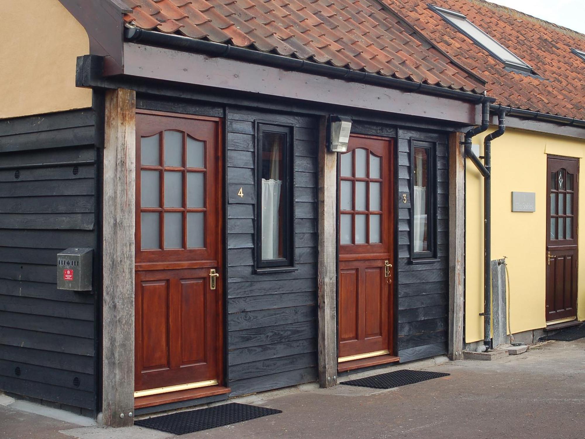 One-Bedroom Cottage,1589387625:JPEG