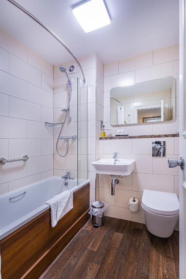Classic Single Room