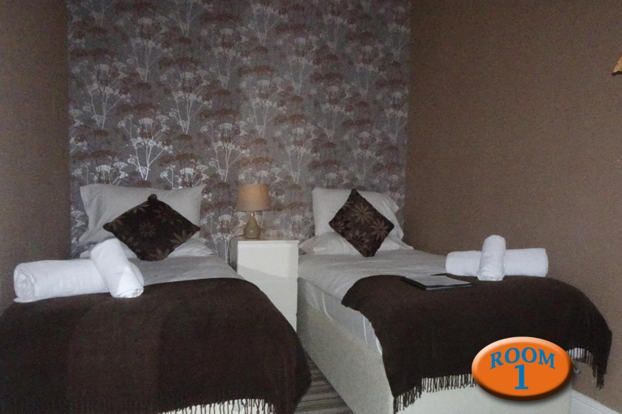 Small Twin Room Ground floor Dog Friendly,1682958161:JPEG