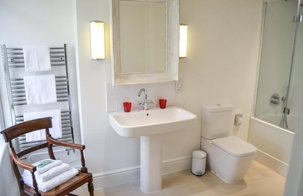 Large Double or Twin Room