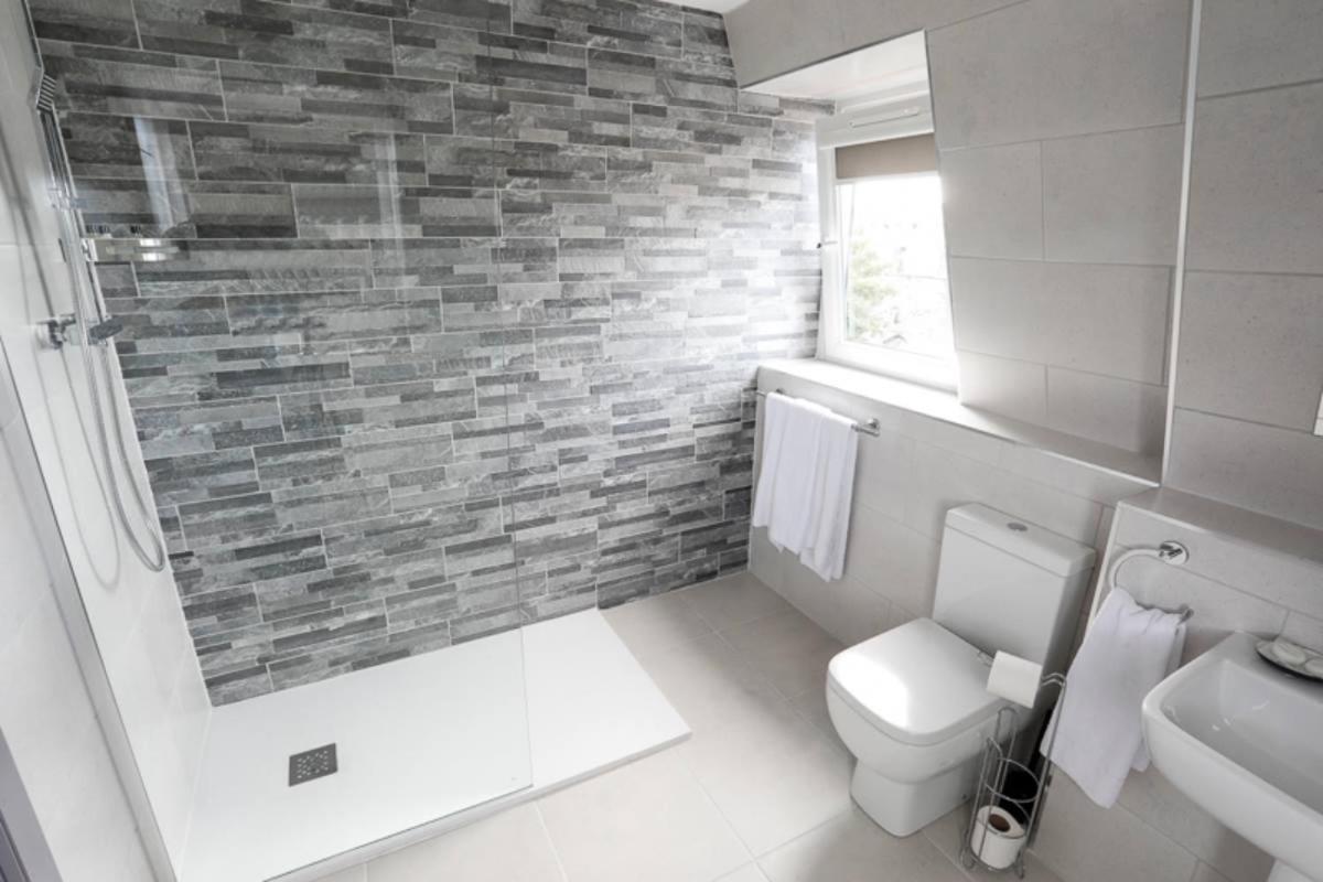 External Double Room