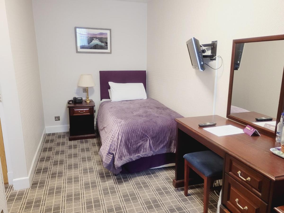 Single Room,1588194728:JPEG