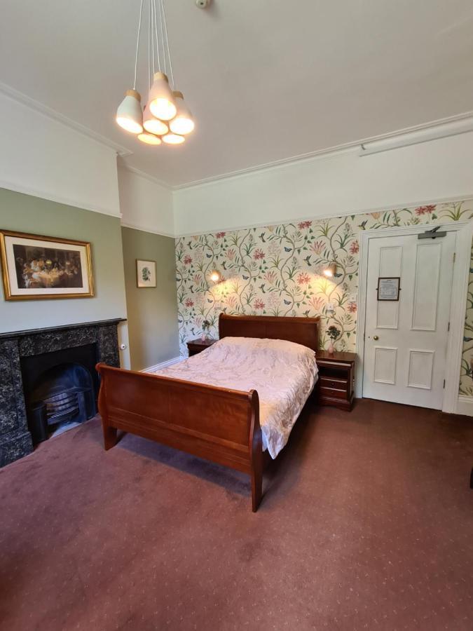 Family Room,1109813874:JPEG