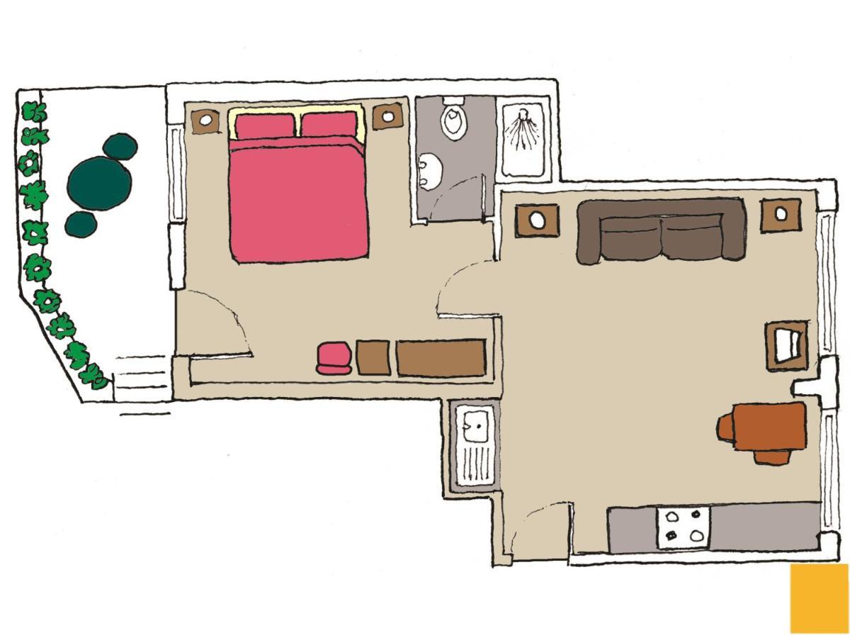 Apartment with Shower