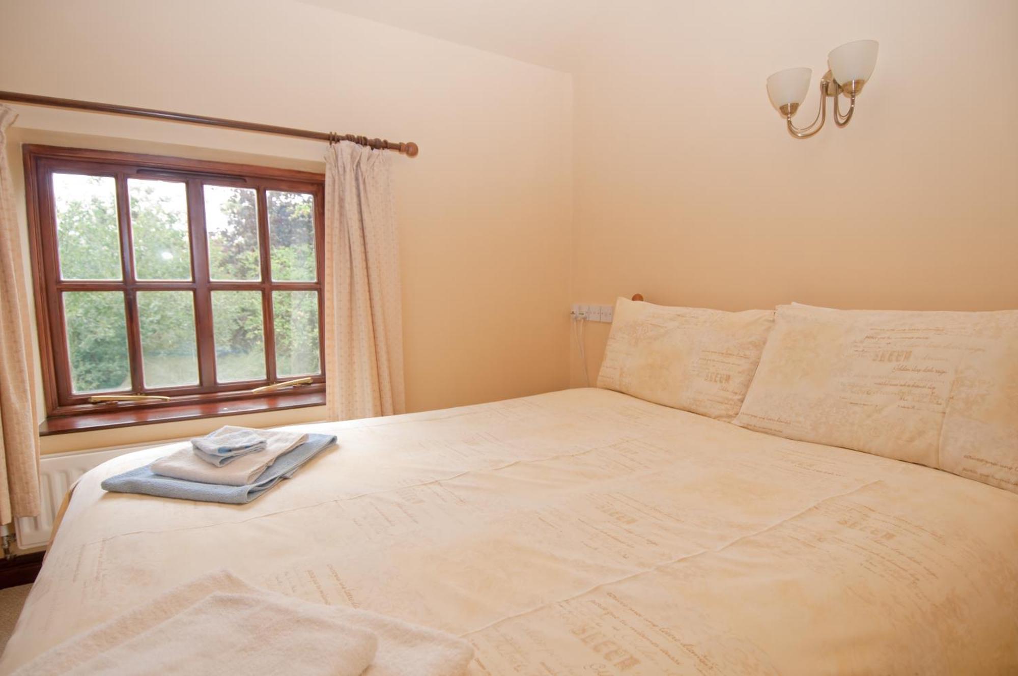 Double Room with Bathroom