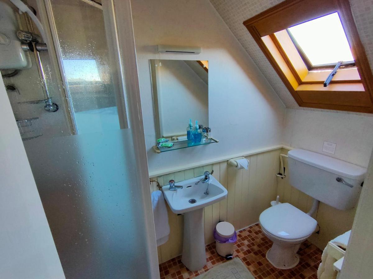 Double or Twin Room Private Bathroom,1158529971:JPEG