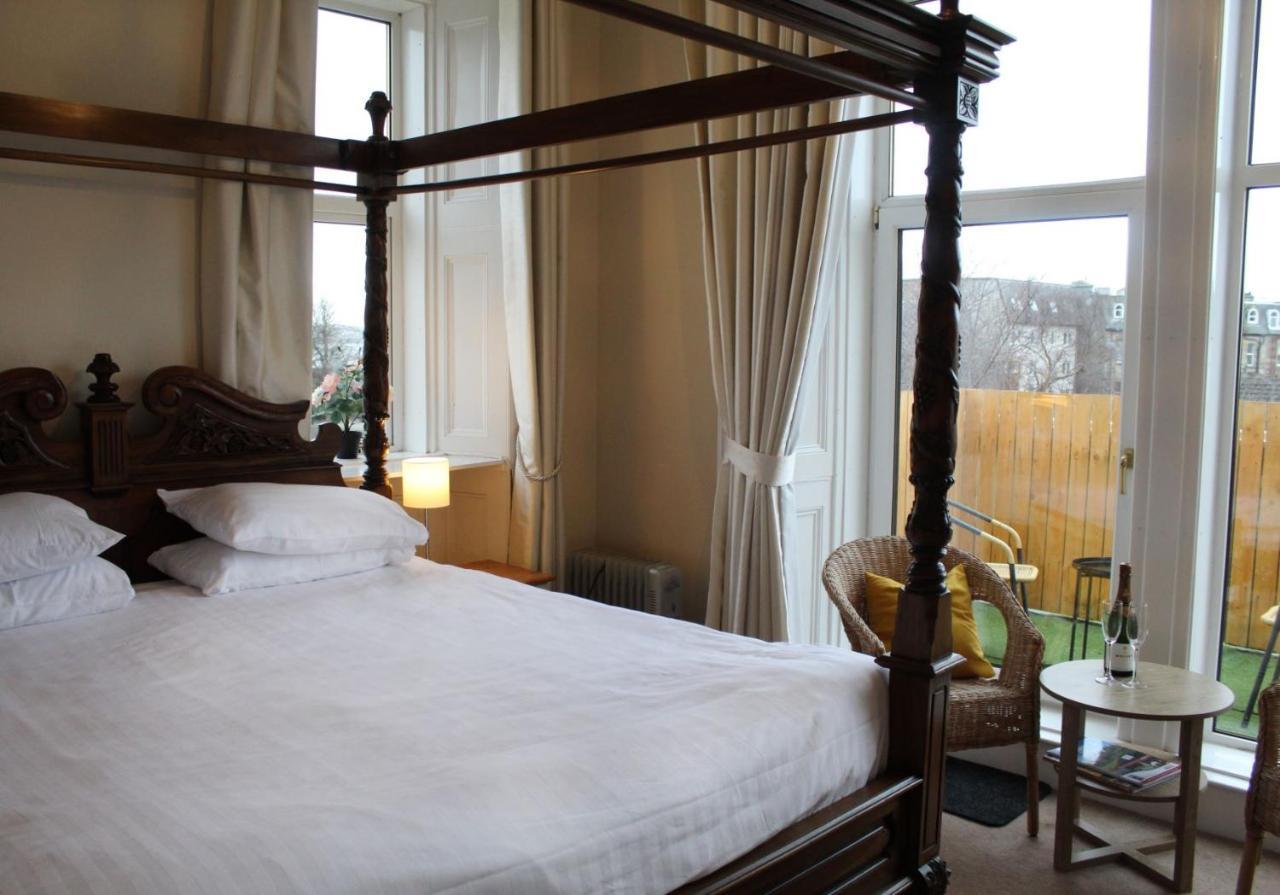 Double Room with Four Poster Bed