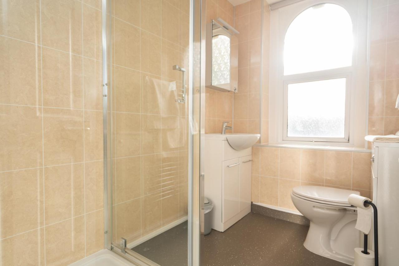 Large Single Room