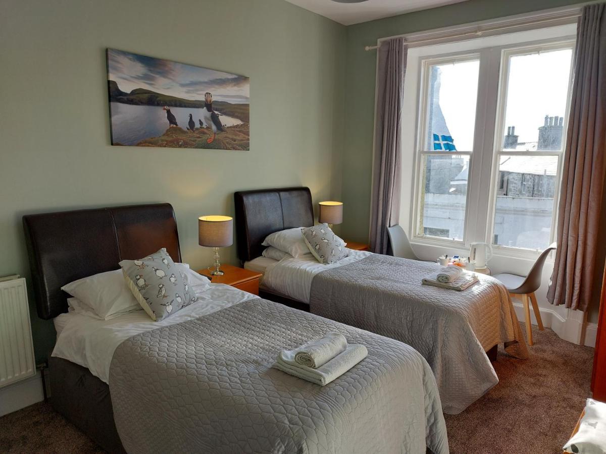 Twin Room with Private Bathroom