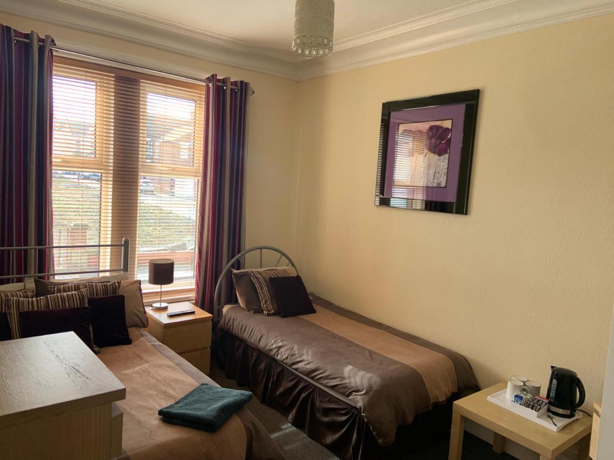 Standard Family Room,630148635:JPEG