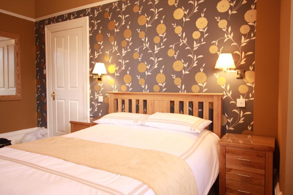 King Double Ensuite - First Floor - Room 5