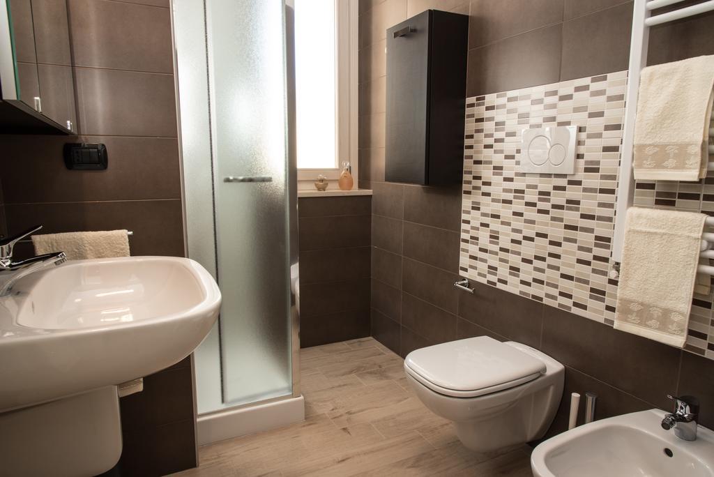 Two Bedroom Luxury Apartment – King & Twin