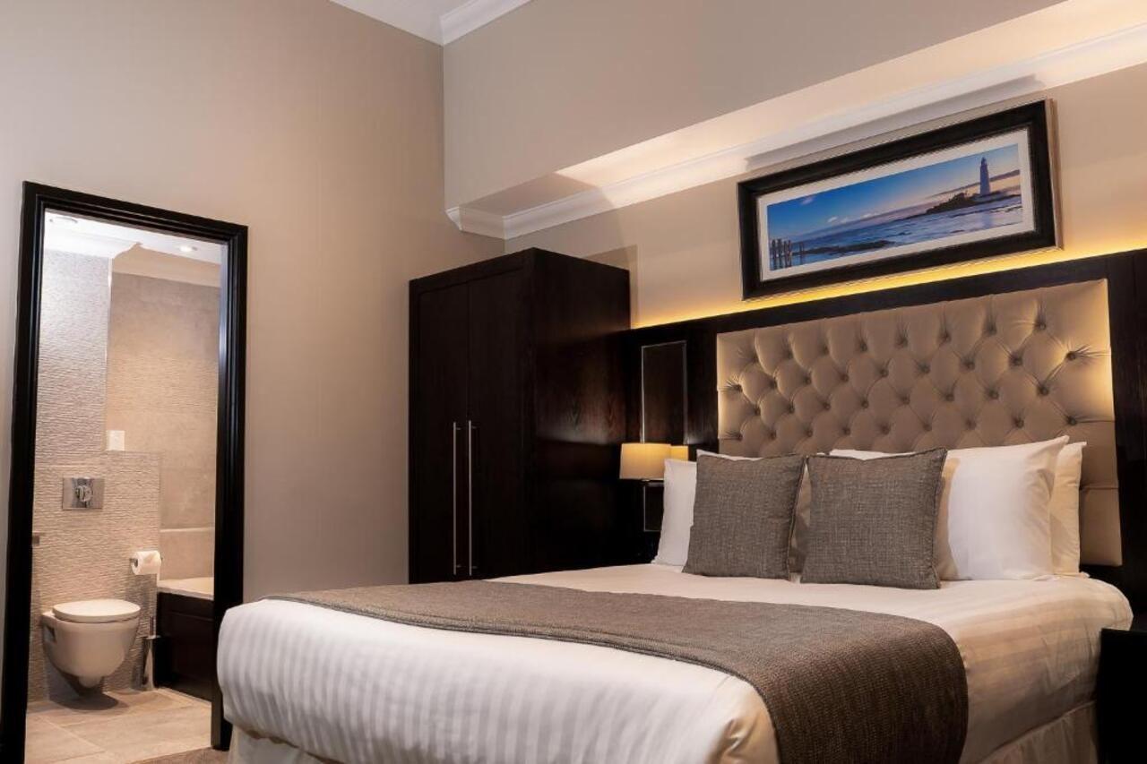 Two-Bedroom Apartment,740842756:JPEG