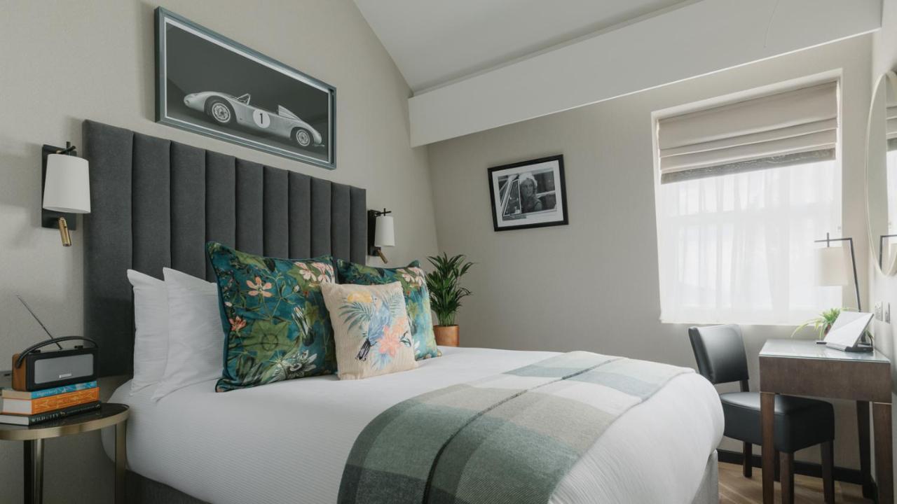 Double Room,1320118837:JPEG