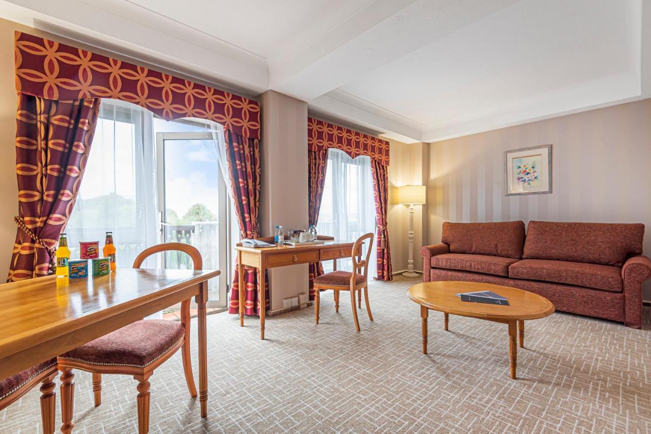King Suite Balcony,1329680951:JPEG