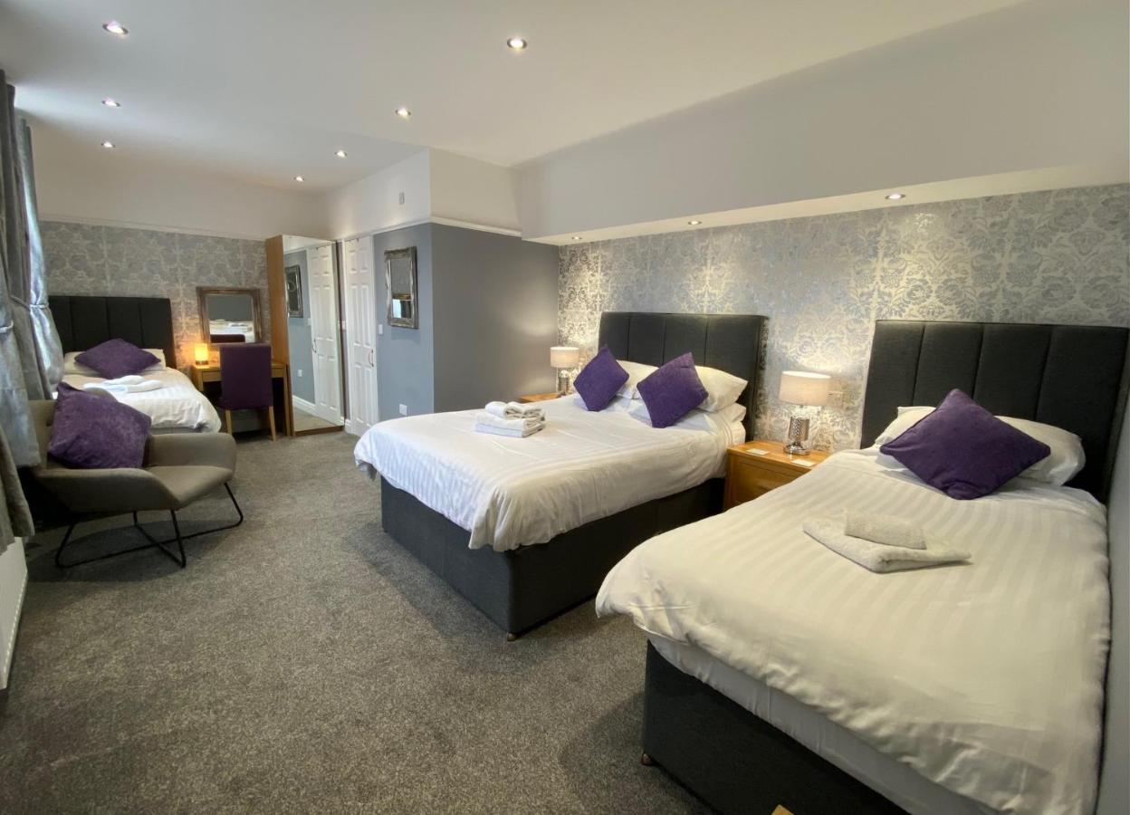 Standard Family Room Ensuite