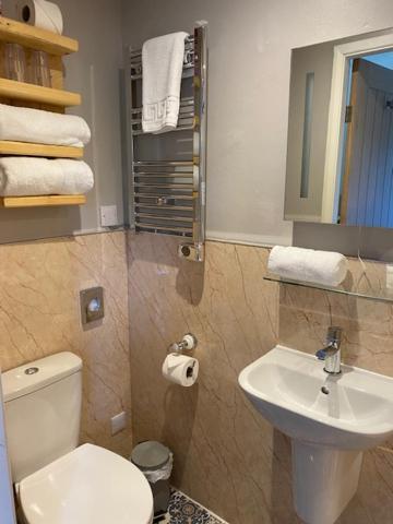 Small Double Room,1208682562:JPEG