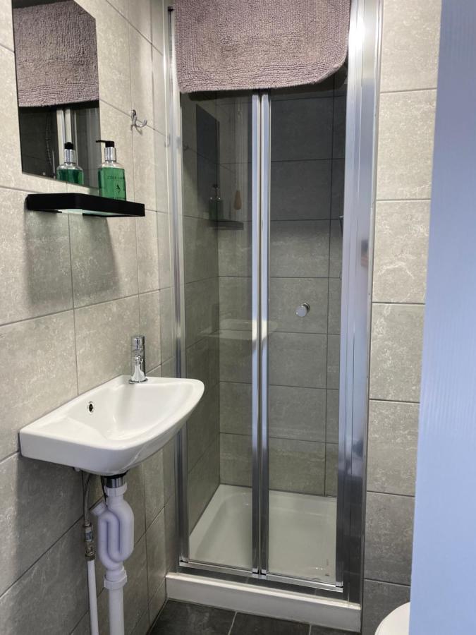 Budget Single Room,1356195566:JPEG