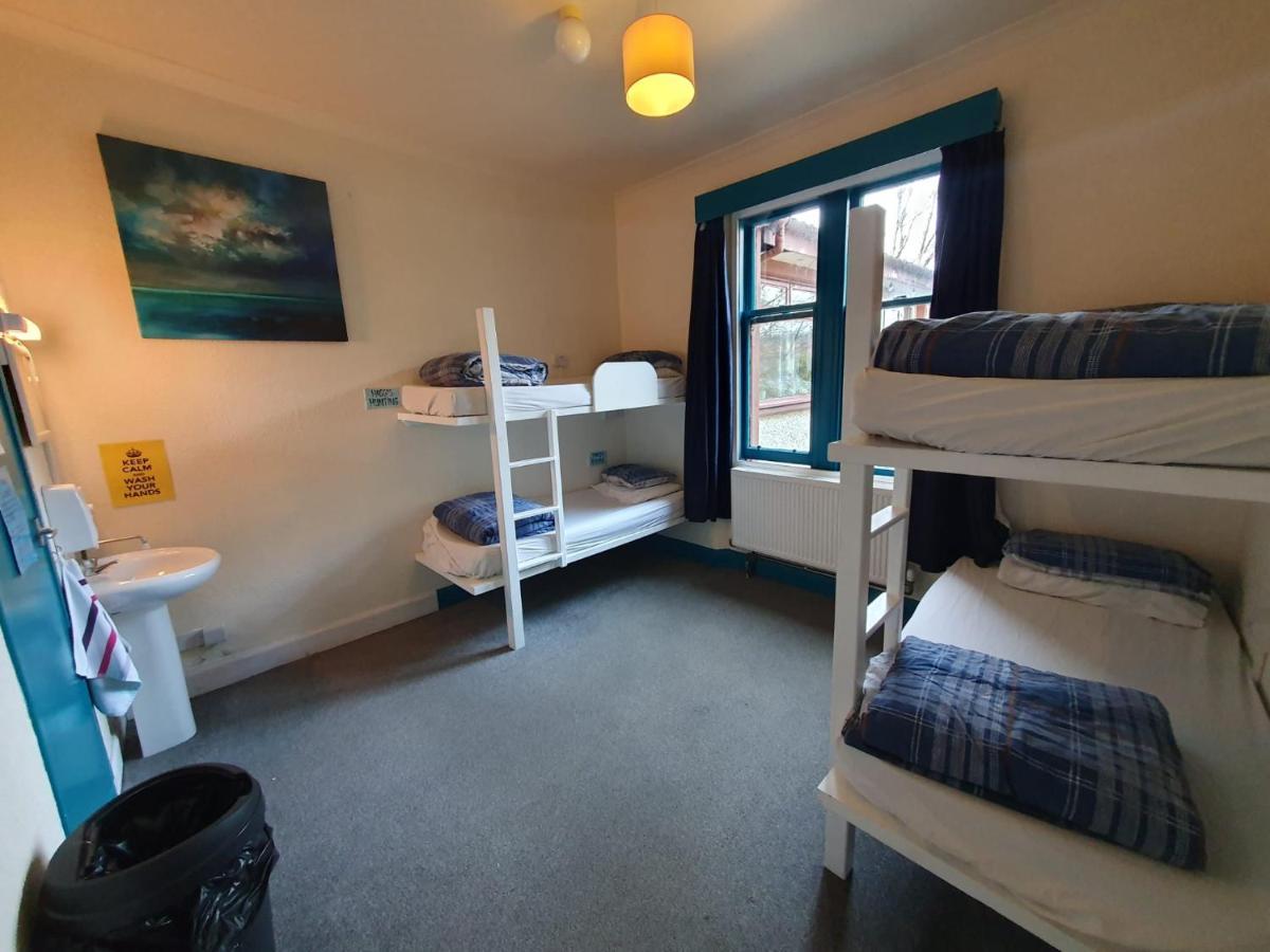 Vierbettzimmer mit eigenem Bad