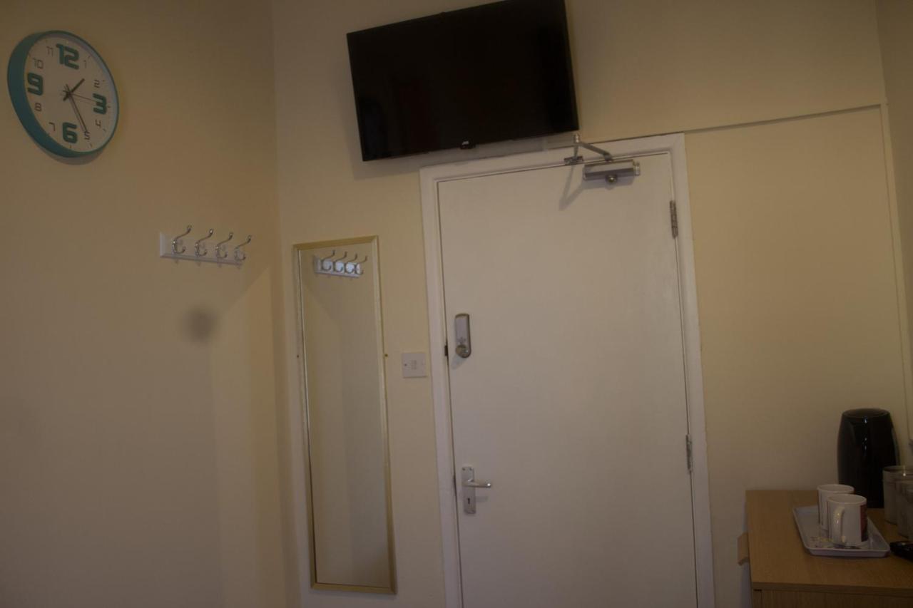 Budget Twin Room