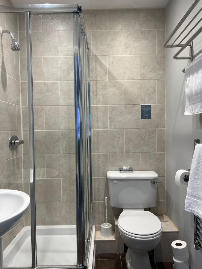 Small Single Room