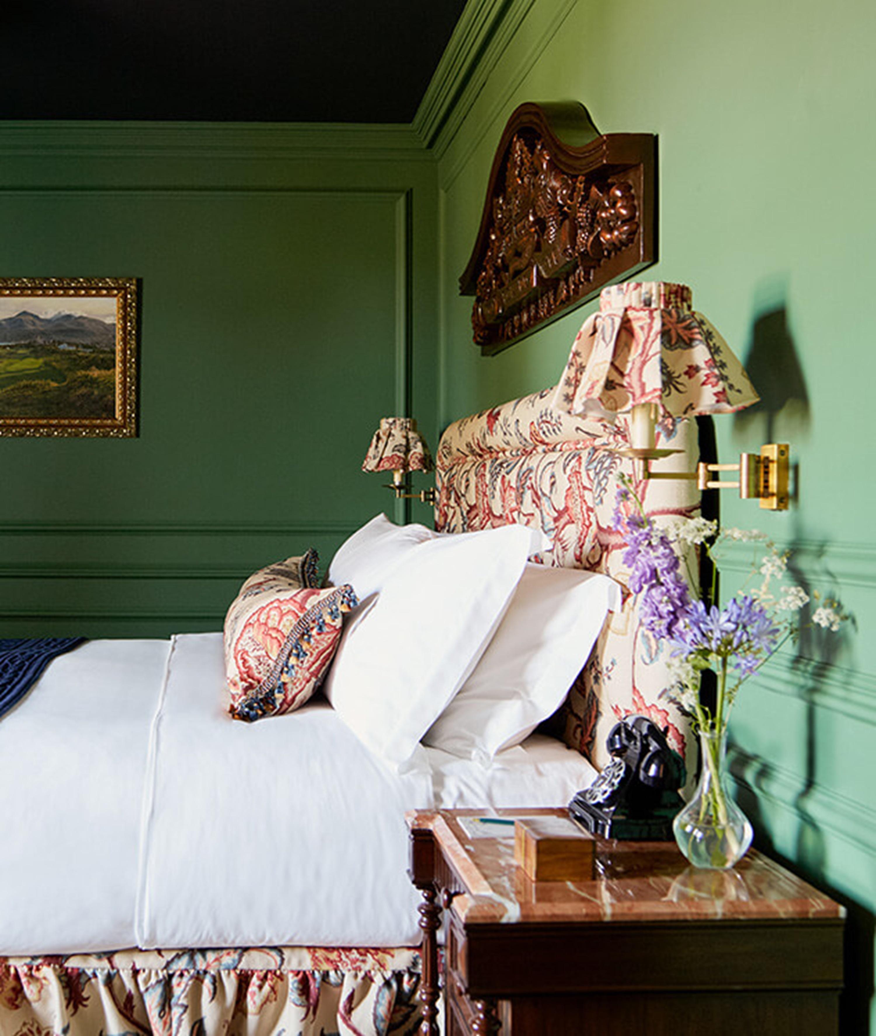 Deluxe King Room,1493739148:JPEG