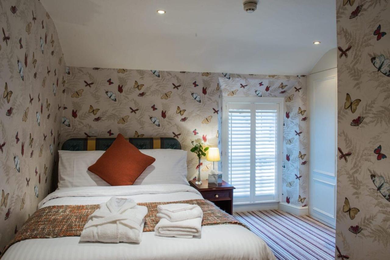 Single Room with Bathroom
