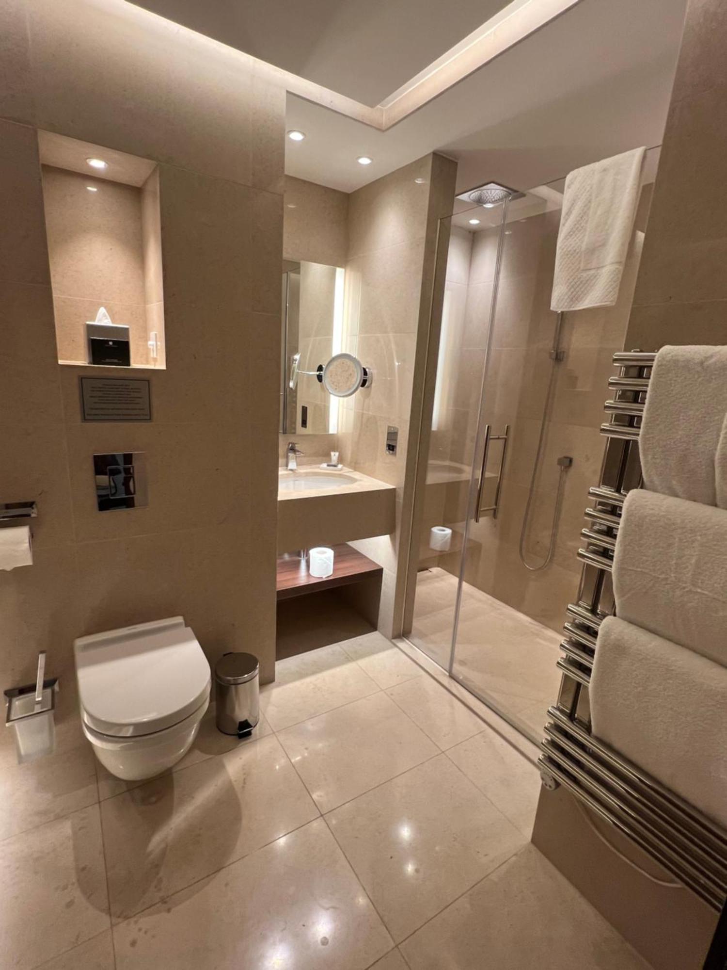 Executive Double Room,775791898:JPEG