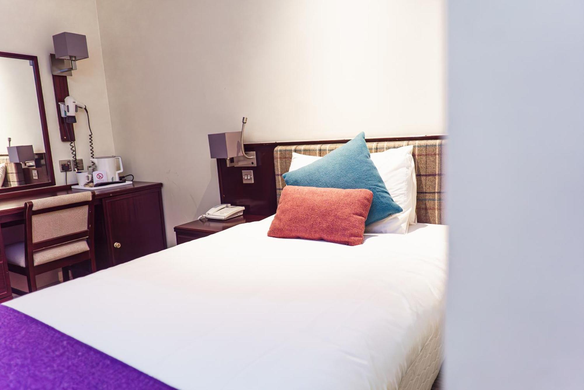 Economy Single Room