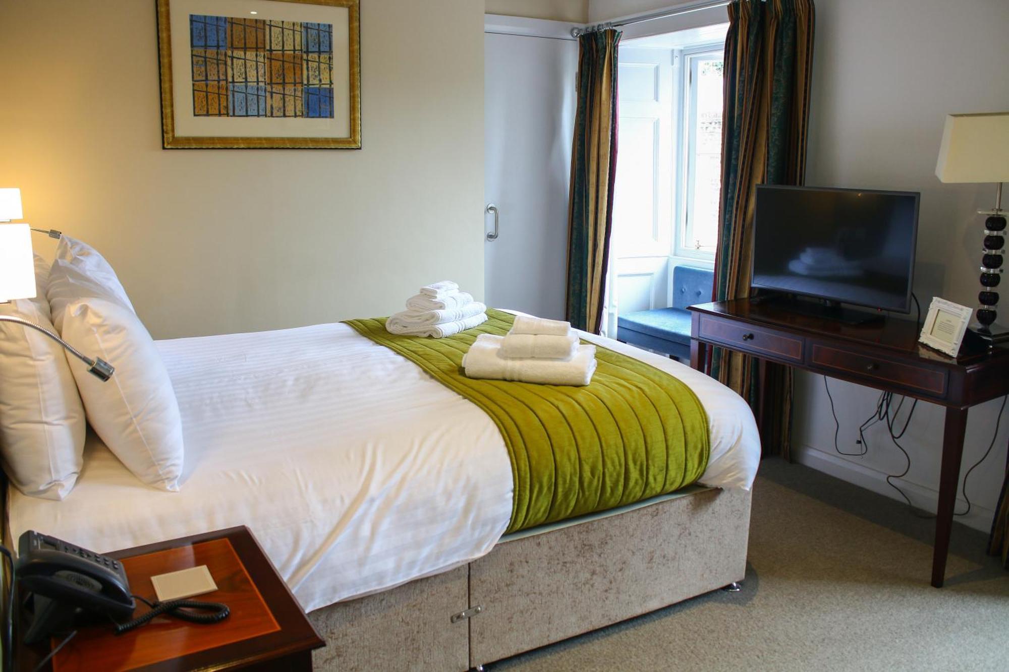 Deluxe Double Room,1626361002:JPEG