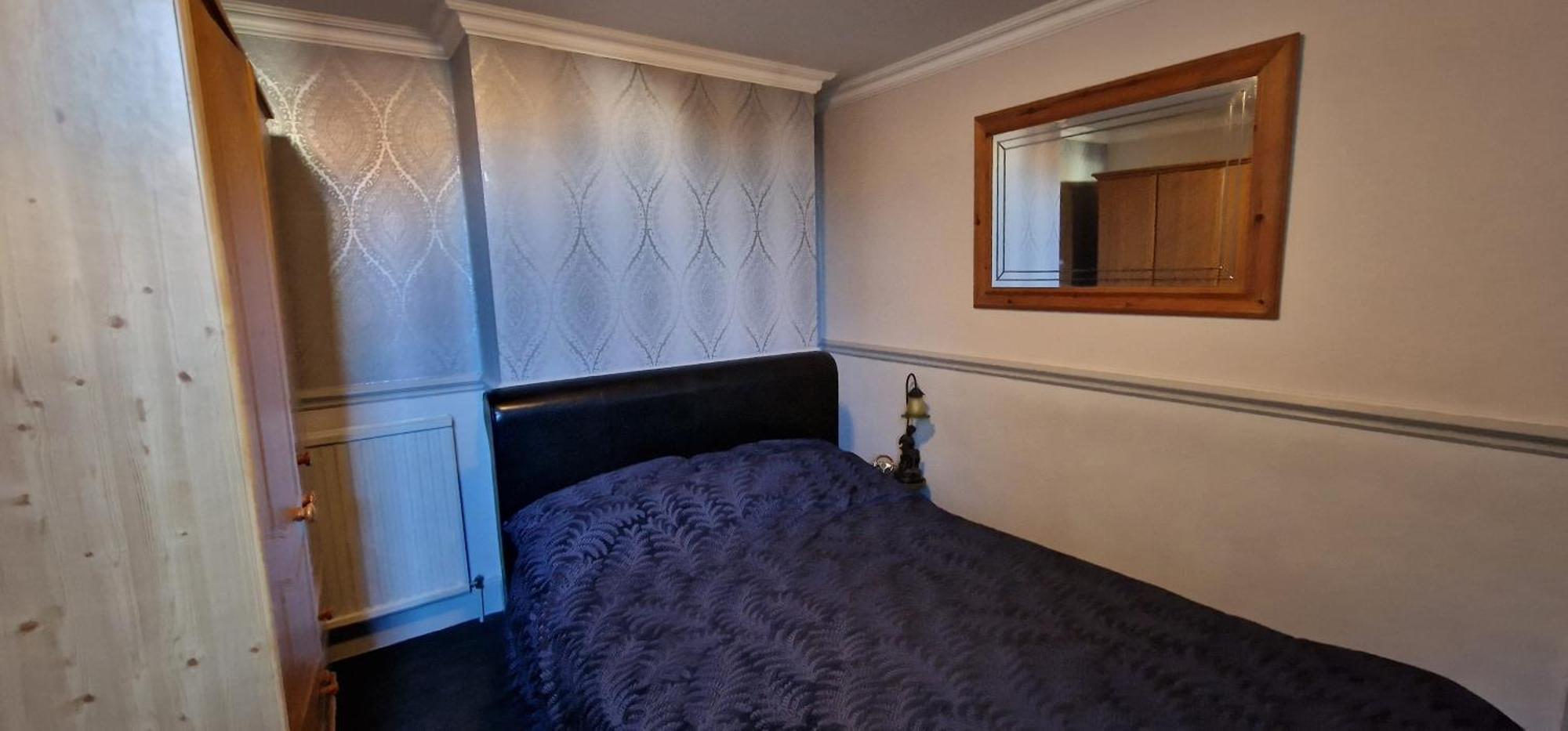 Deluxe Double Room with Shower