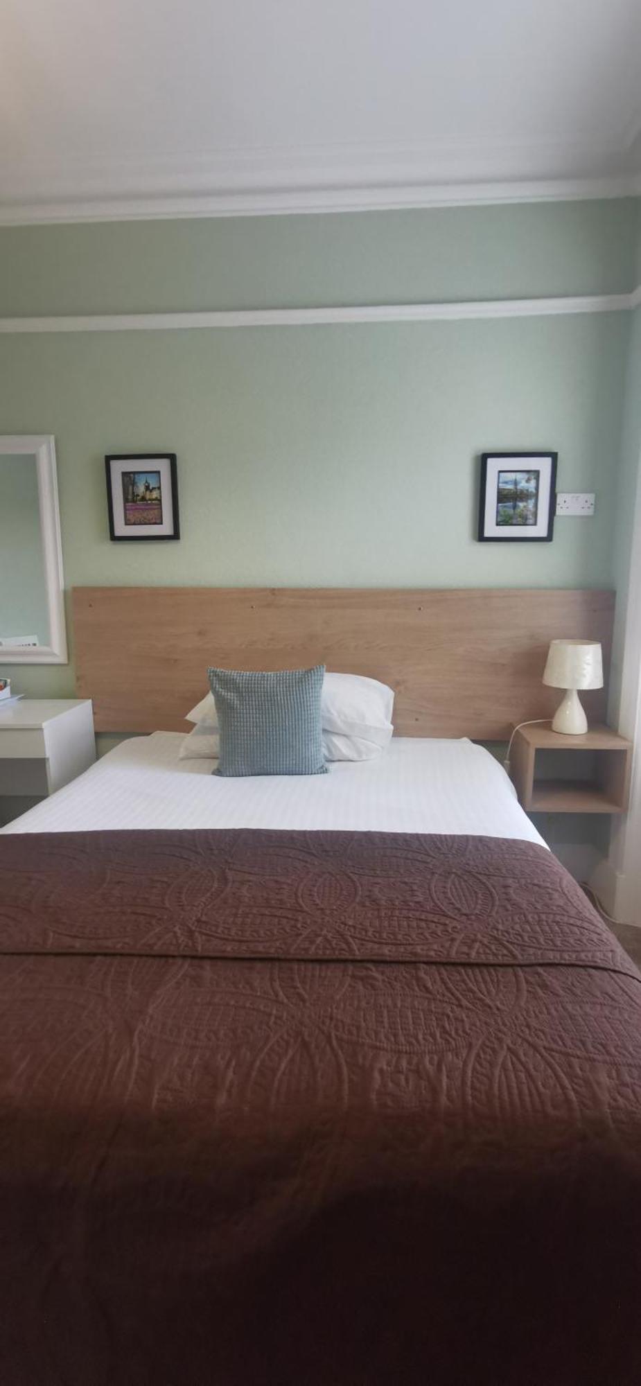 Large Single Room