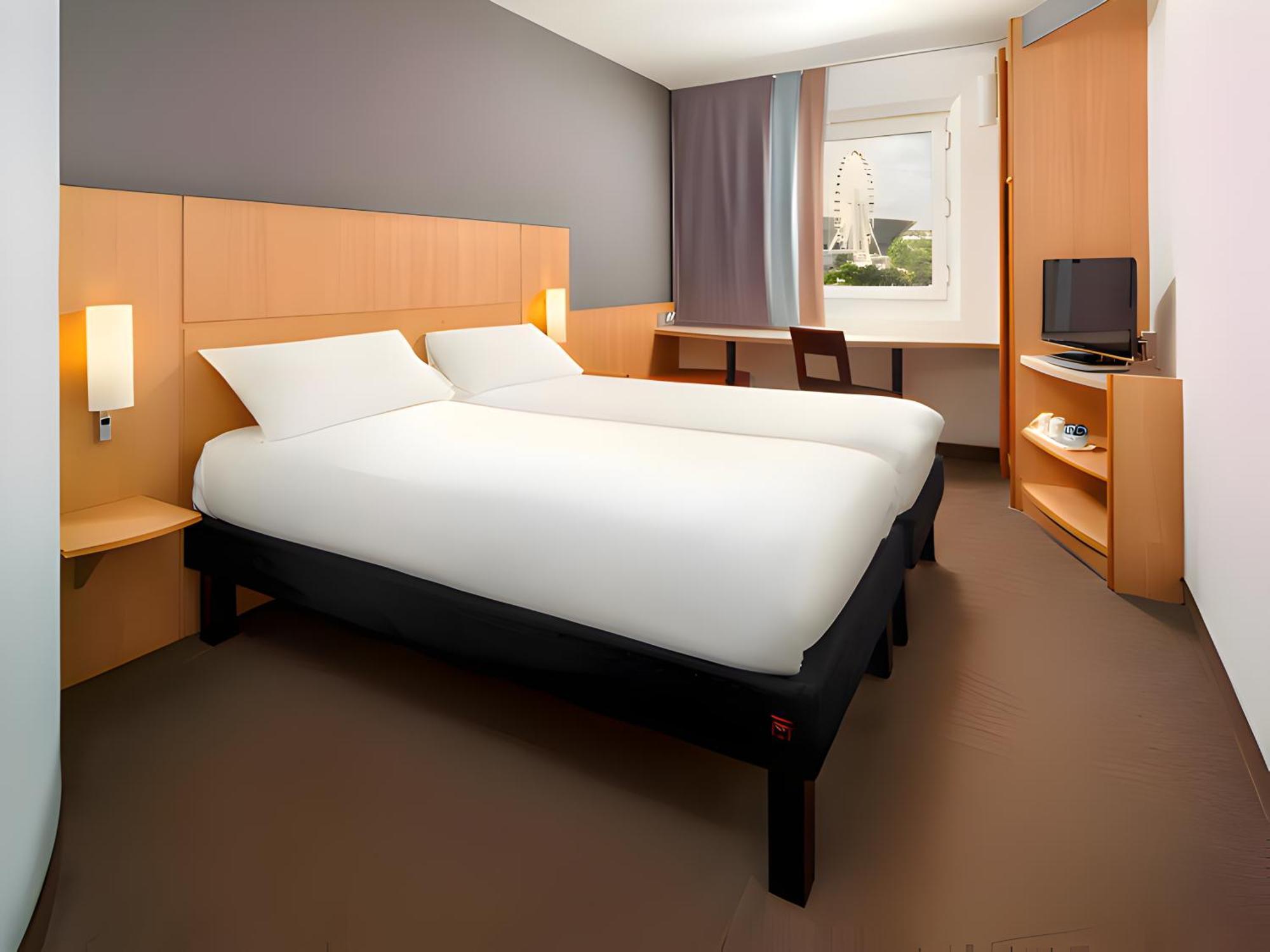 Twin Room,1746846006:JPEG