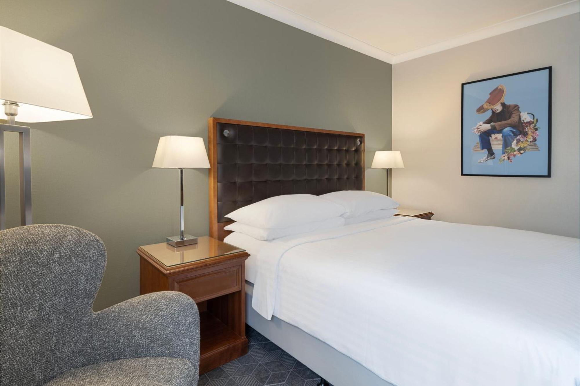 Superior King Room