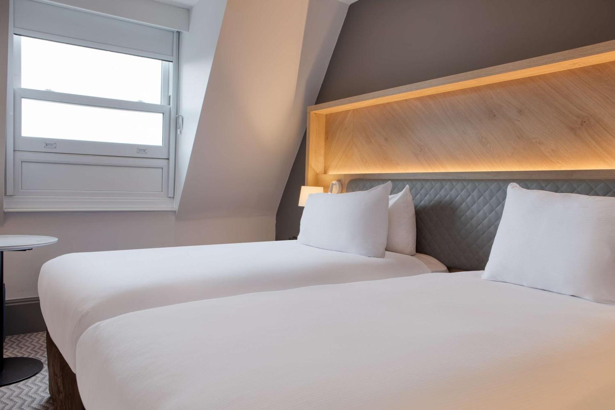 Quarto Twin
