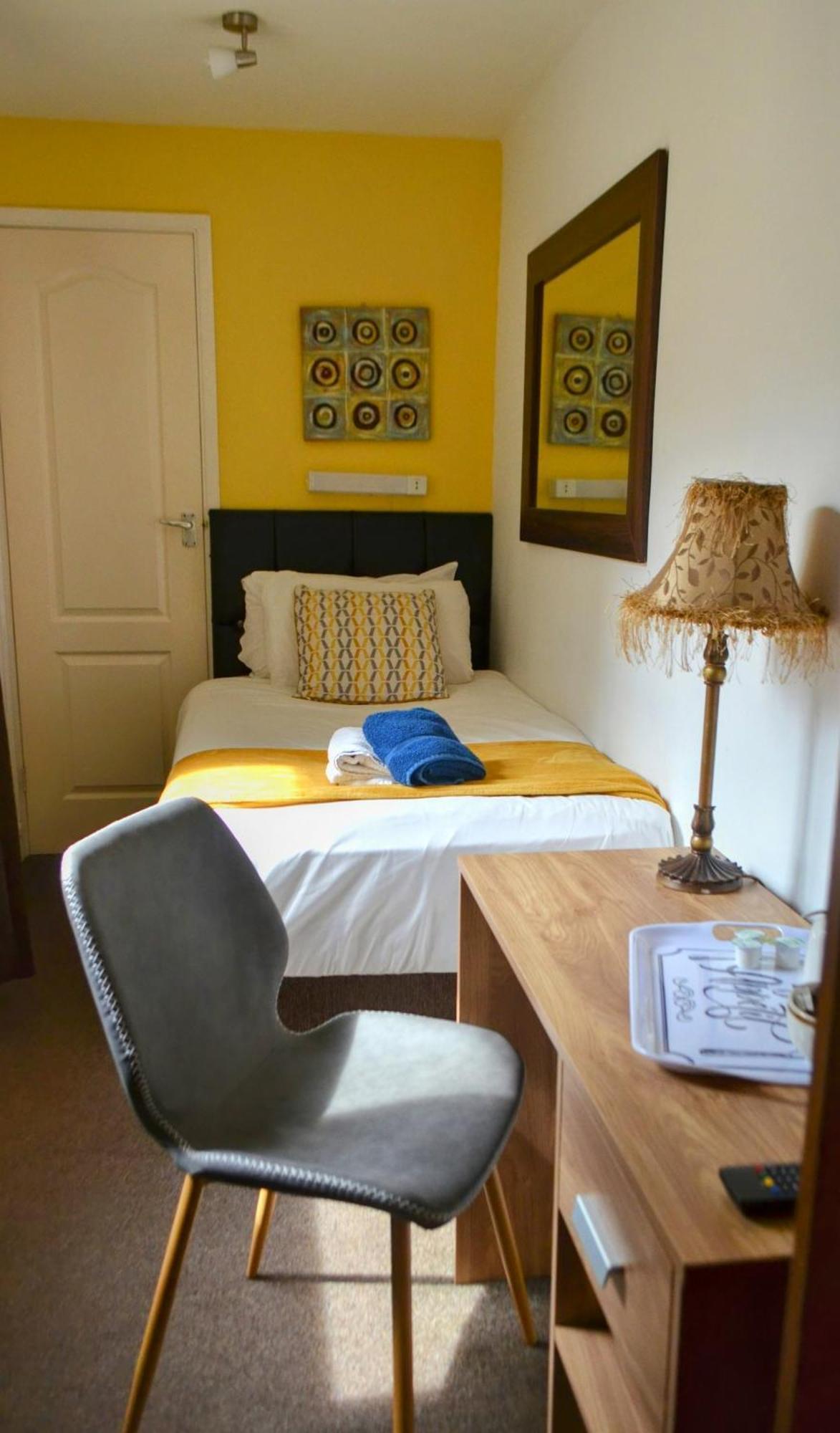 Single Room,1553535760:JPEG