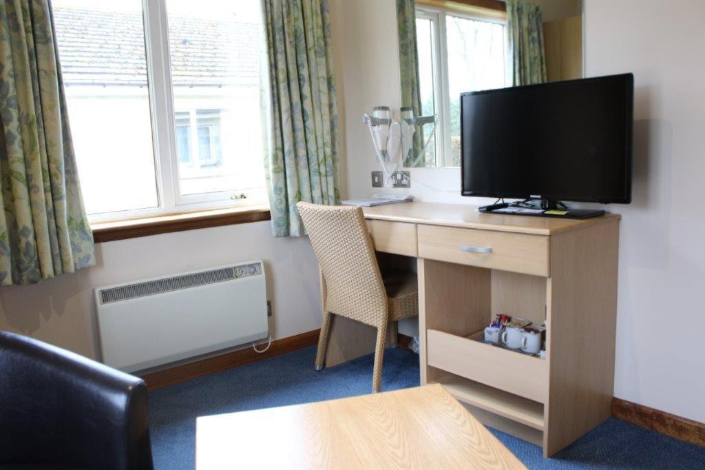 Standard Twin Room,1559577037:JPEG
