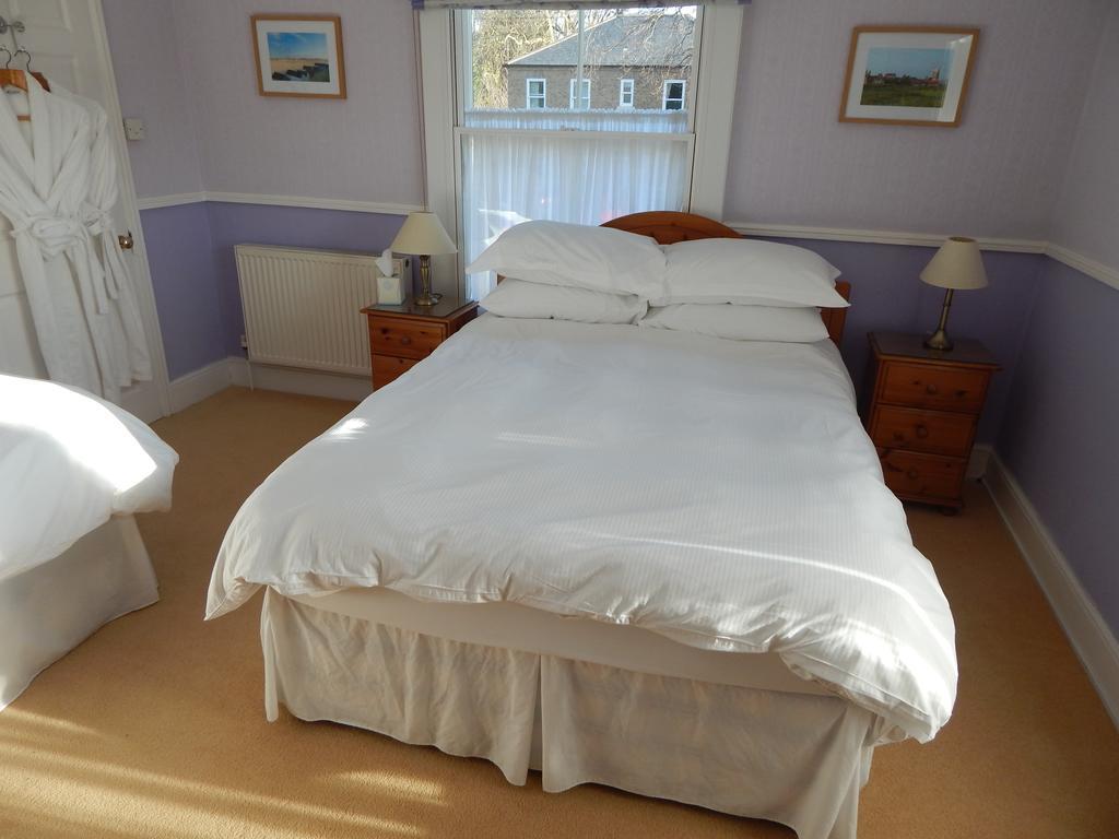 Double or Twin Room with Private External Bathroom