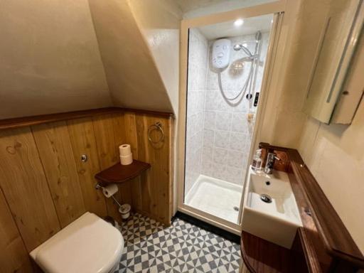 Double Room,1573537334:JPEG