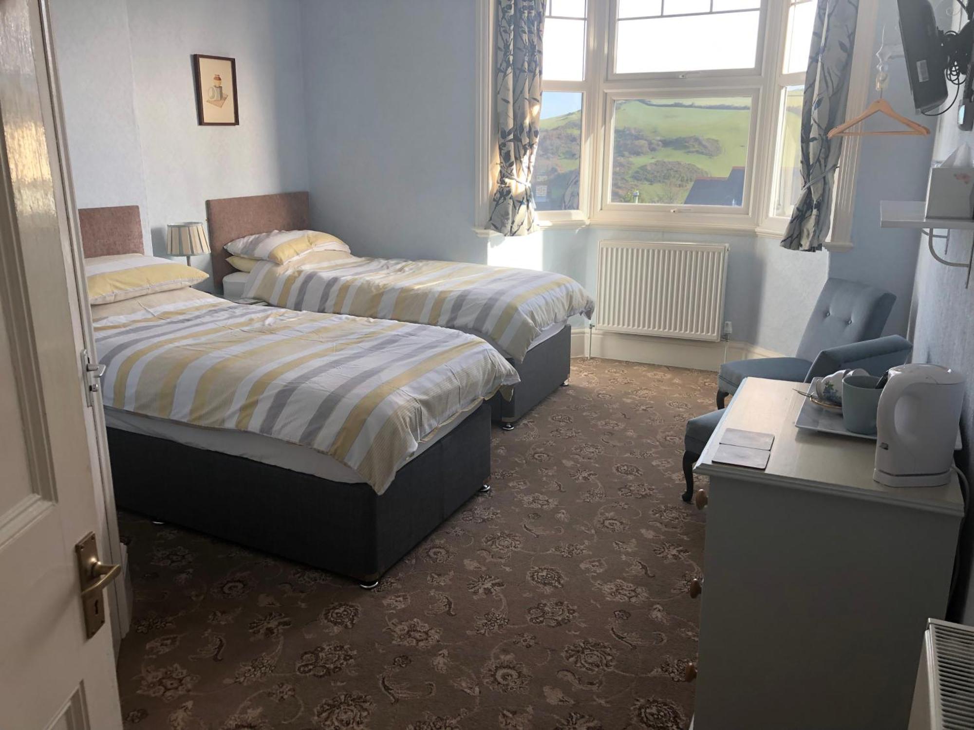 Twin Room,1244161075:JPEG