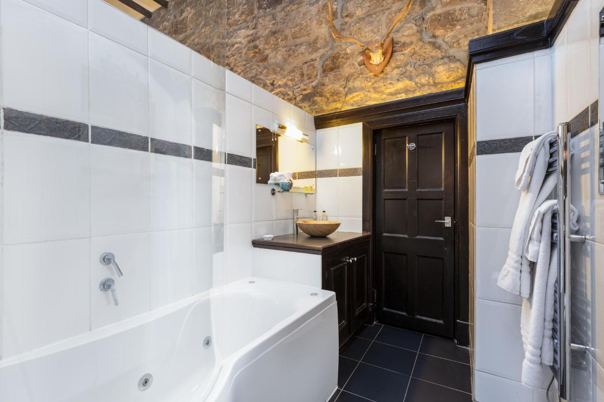 Deluxe Double Room (Not Dog-Friendly)