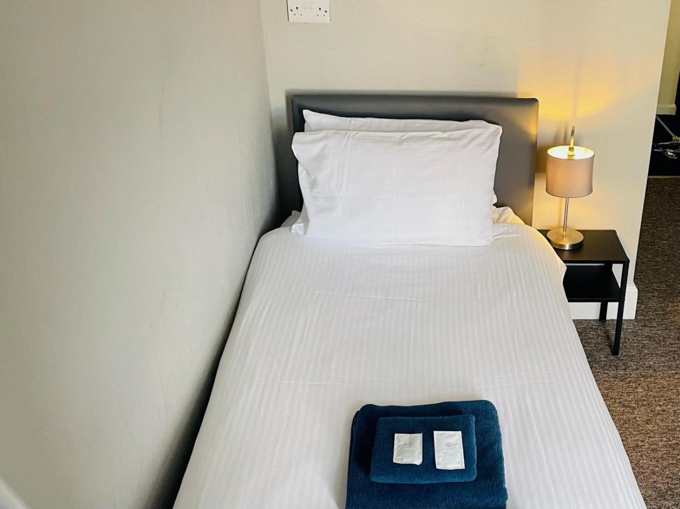 Economy Single Room