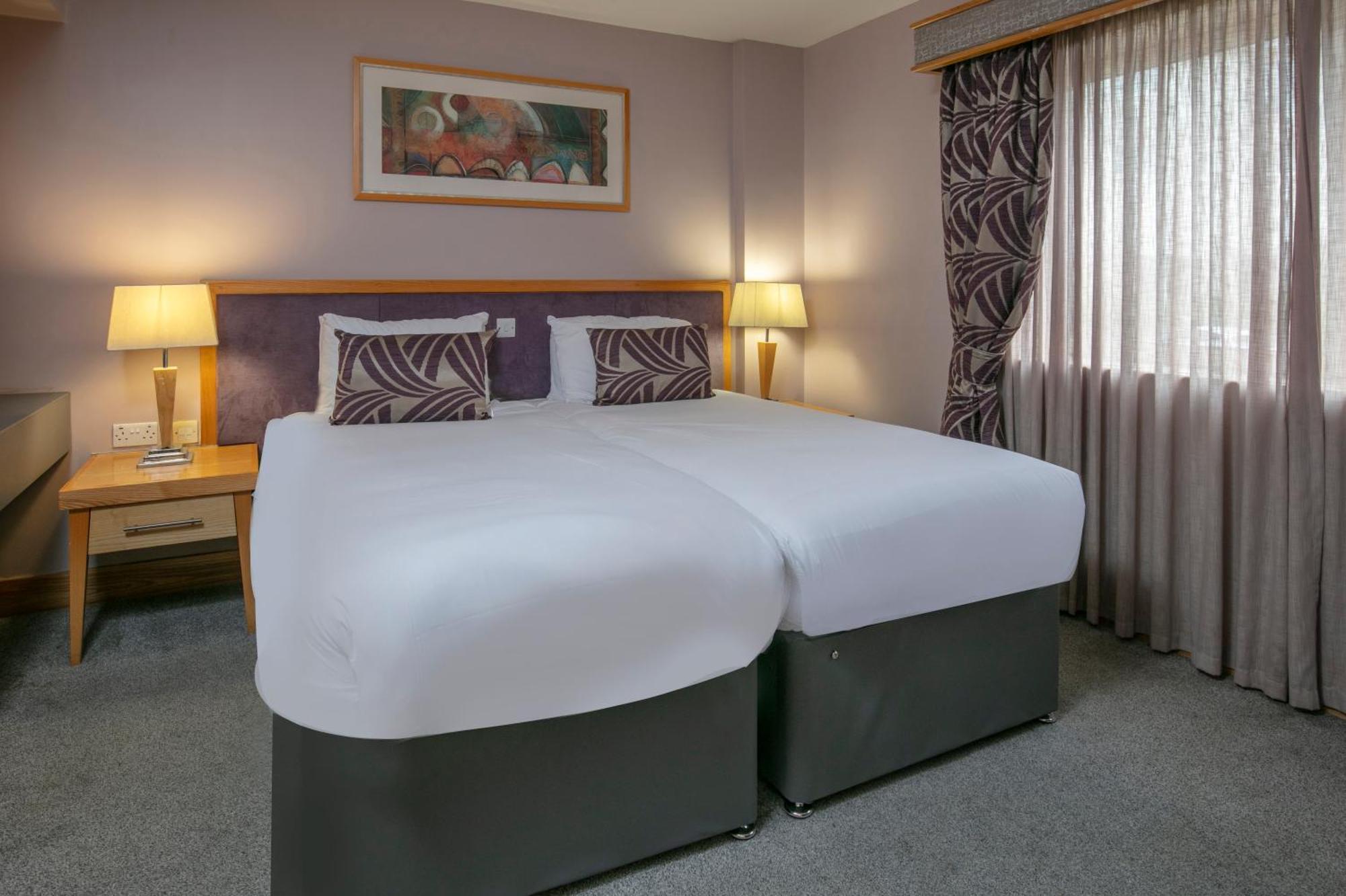 Standard Twin Room - Non-Smoking