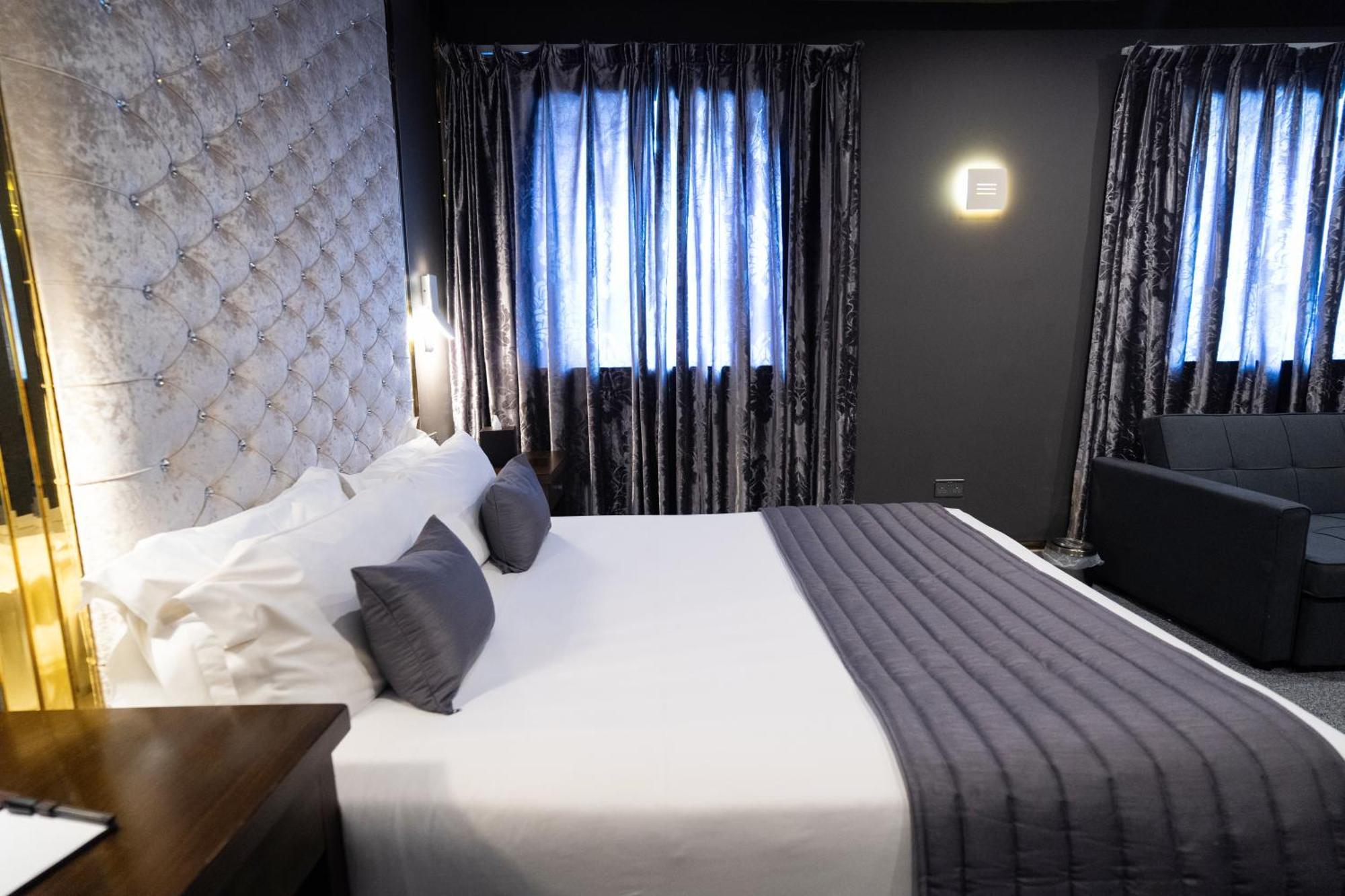 Executive Double Room,1590379940:JPEG