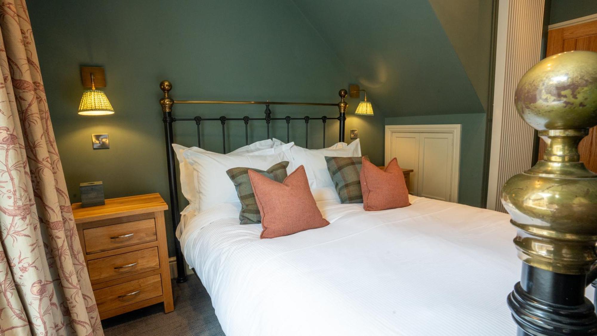 Standard Double Room,1597552442:JPEG