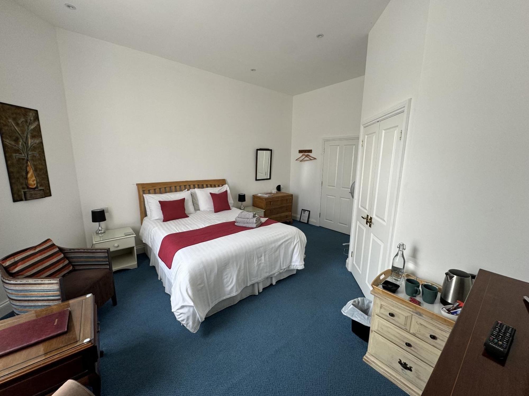 Double Room with Private Bathroom