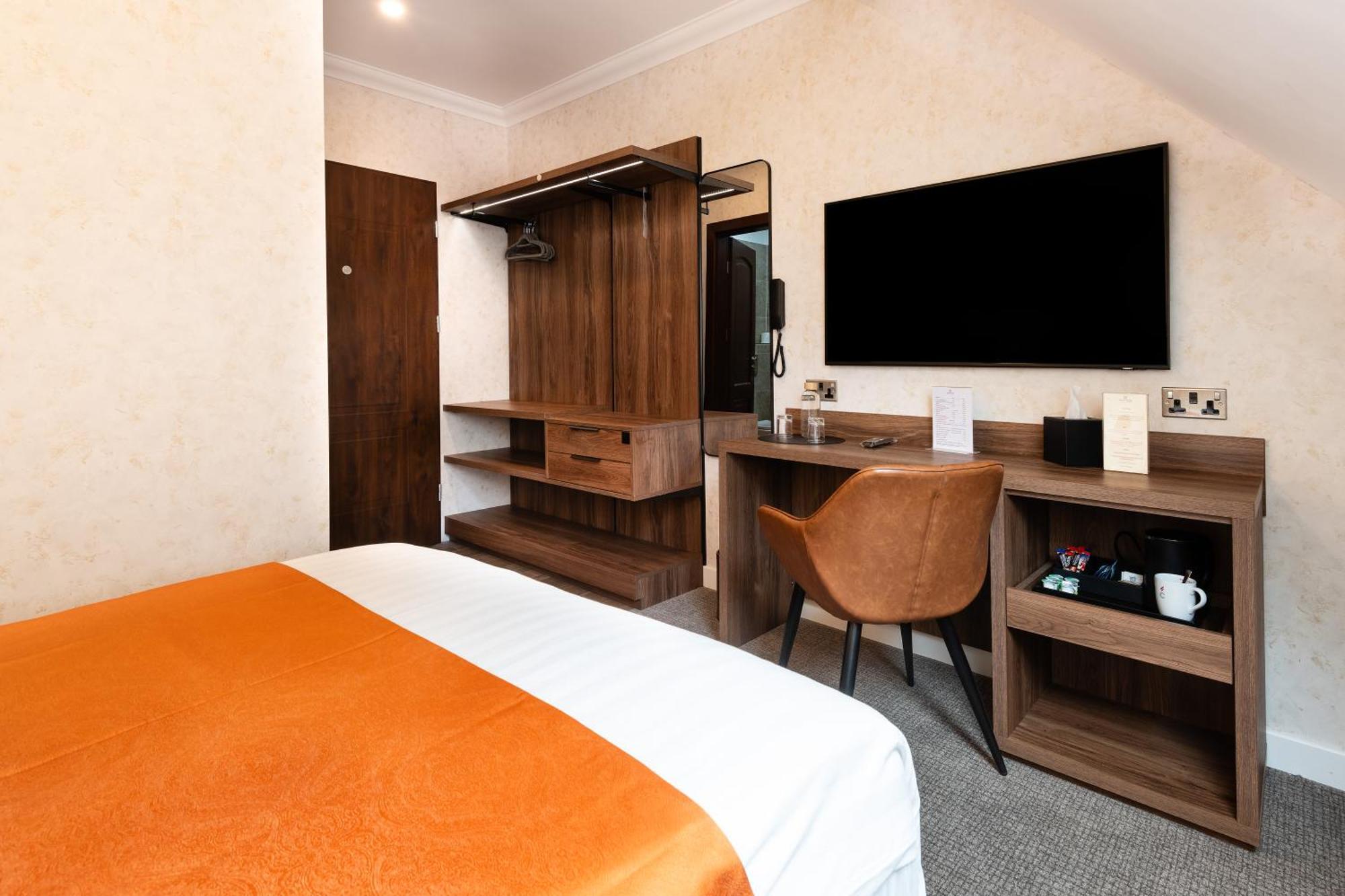 Single Room,1616897484:JPEG