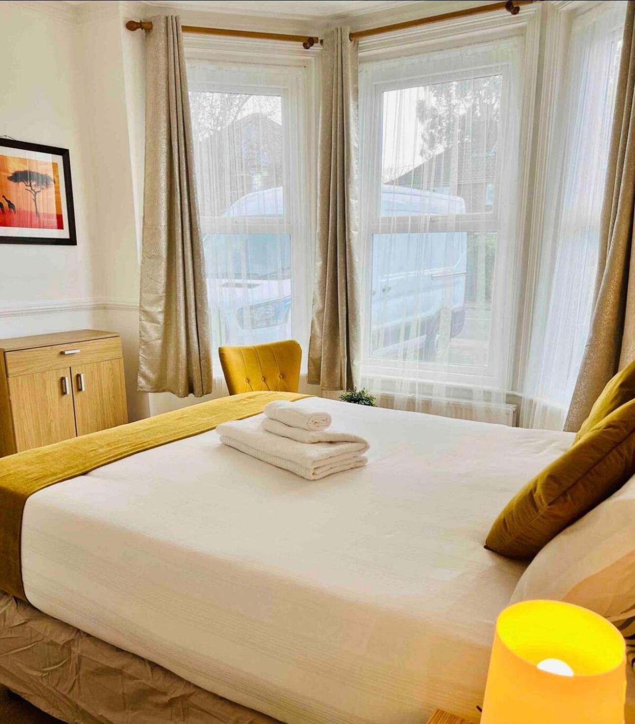 Double Room with Private Bathroom