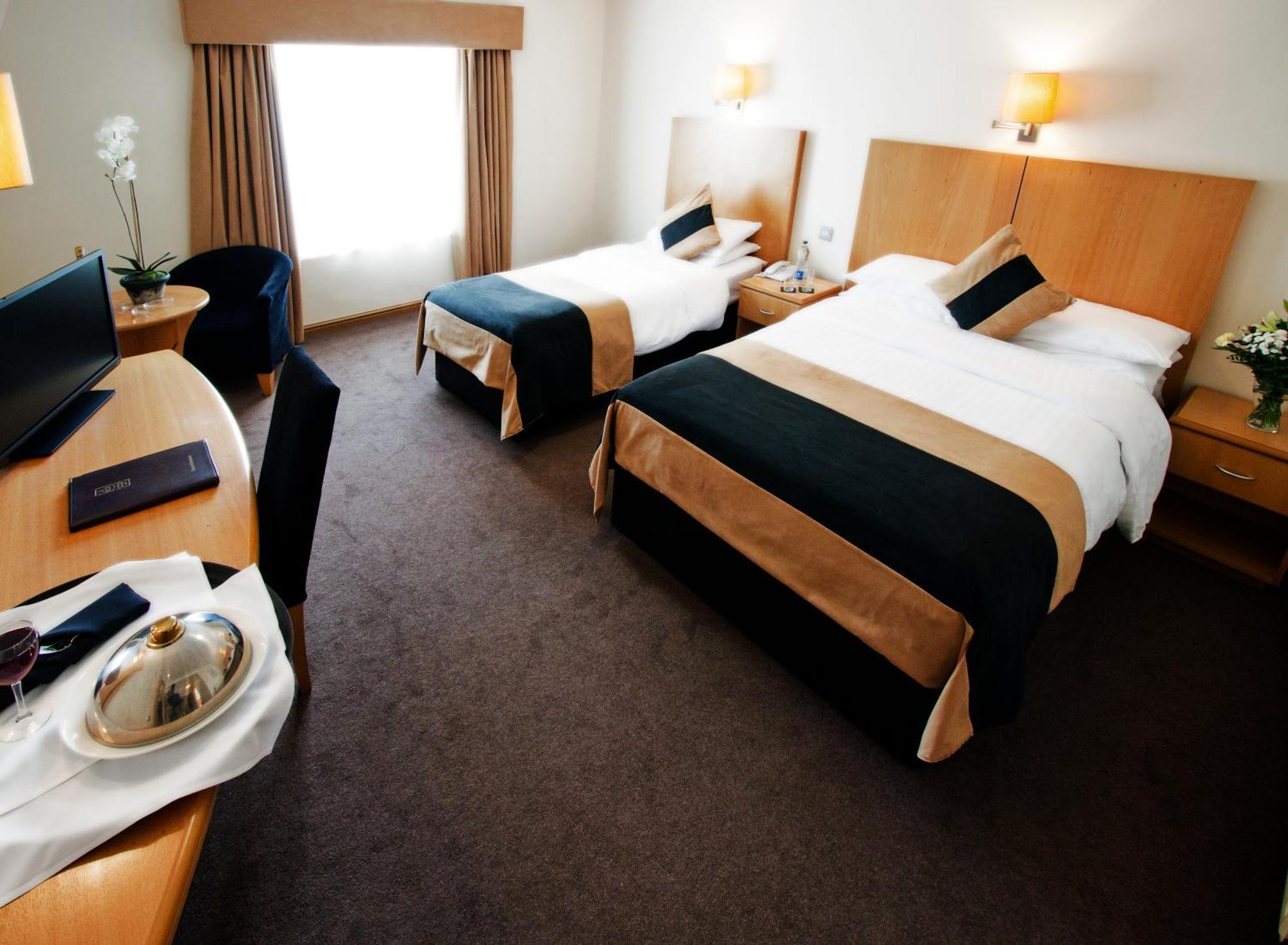 Premier Double or Twin Room,1636740068:JPEG