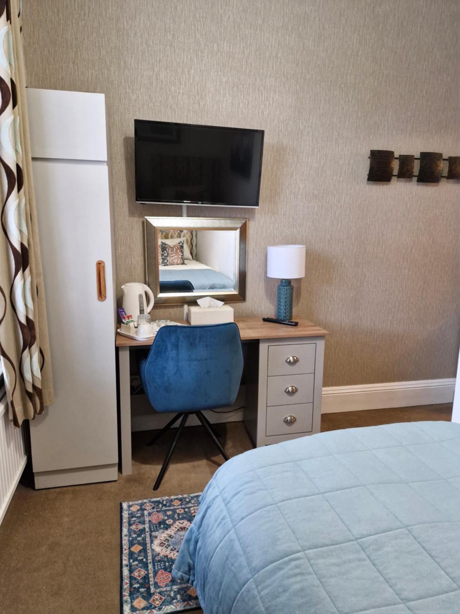 Single Room with Private Bathroom